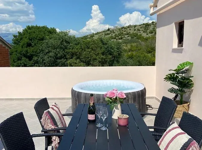 Apartman Nina