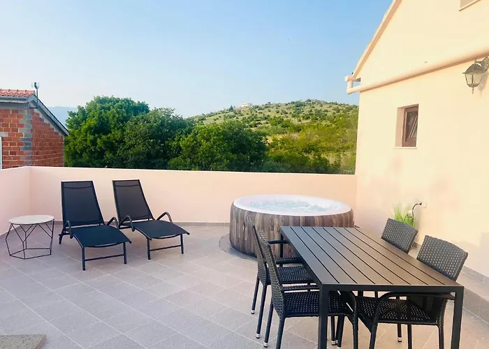 Apartman Nina